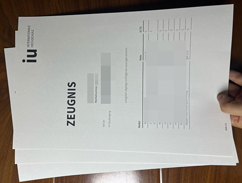 IU Internationale Hochschule Zeugnis replacement