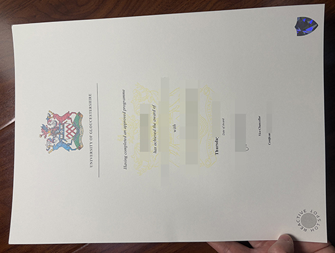 University of Gloucestershire degree replacement
